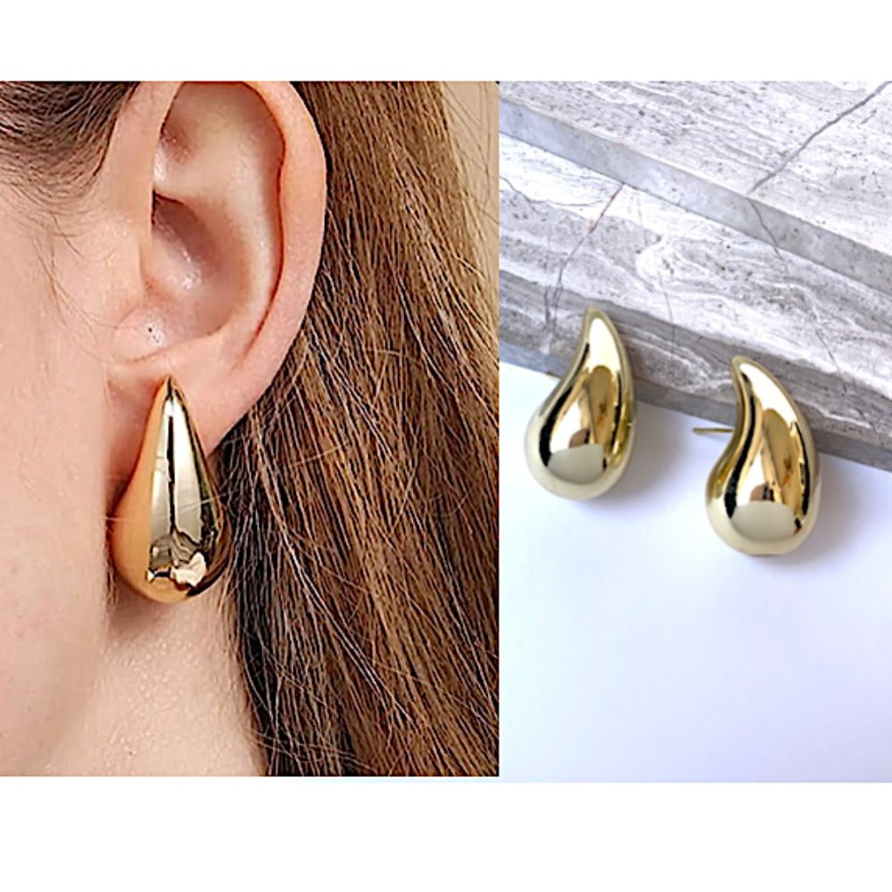 NEW ~ Anthropologie Amber Sceats "Lila" Oversized Gold Droplet Earrings